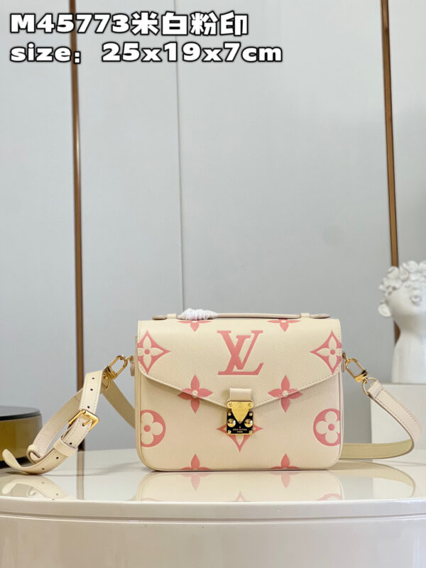 Louis Vuitton Pochette Metis