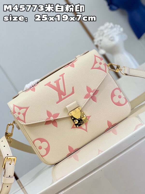 Louis Vuitton Pochette Metis