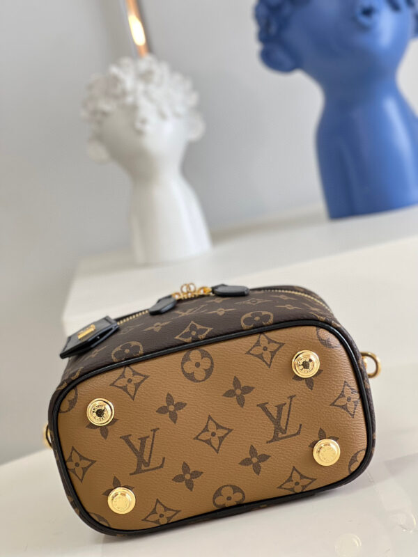 Louis Vuitton Vanity