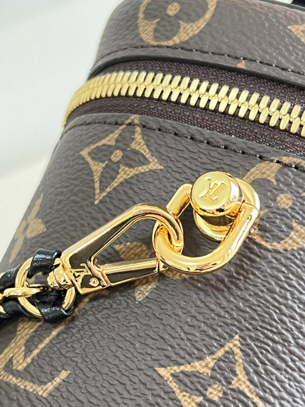 Louis Vuitton Vanity