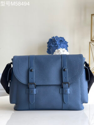 Louis Vuitton Christopher Messenger Bag
