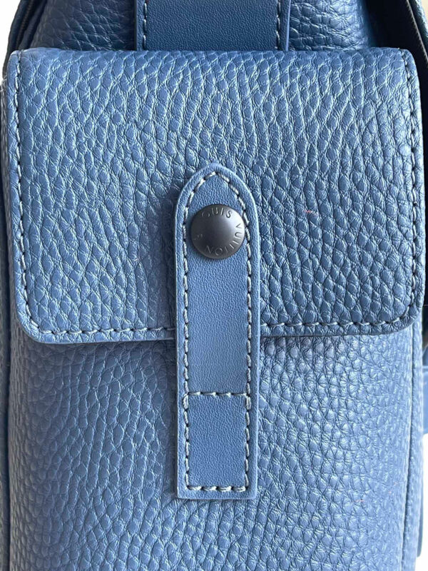 Louis Vuitton Christopher Messenger Bag