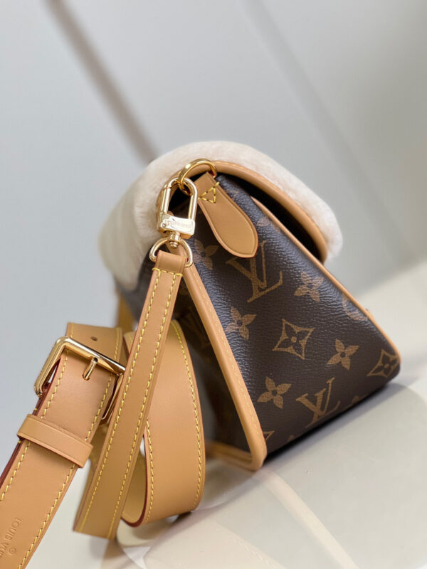 Louis Vuitton Diane