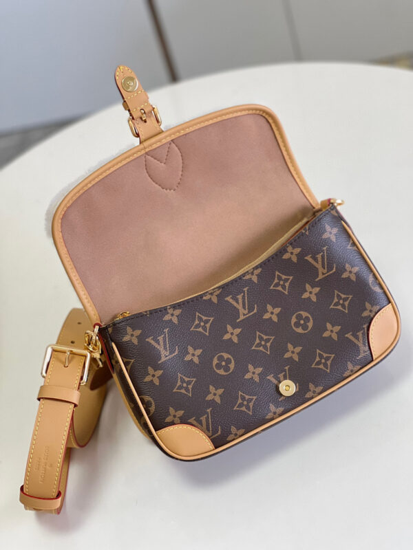 Louis Vuitton Diane