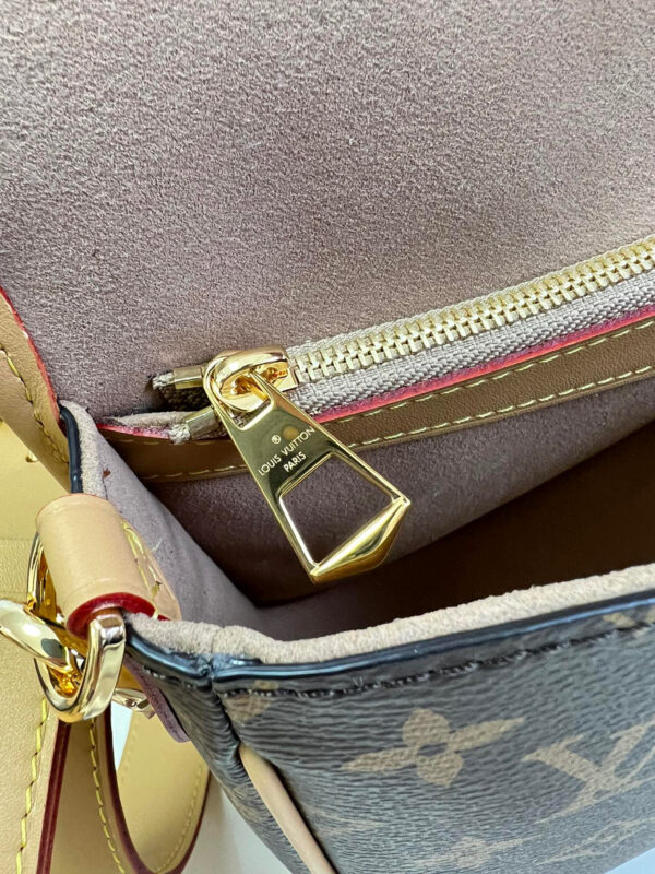 Louis Vuitton Diane