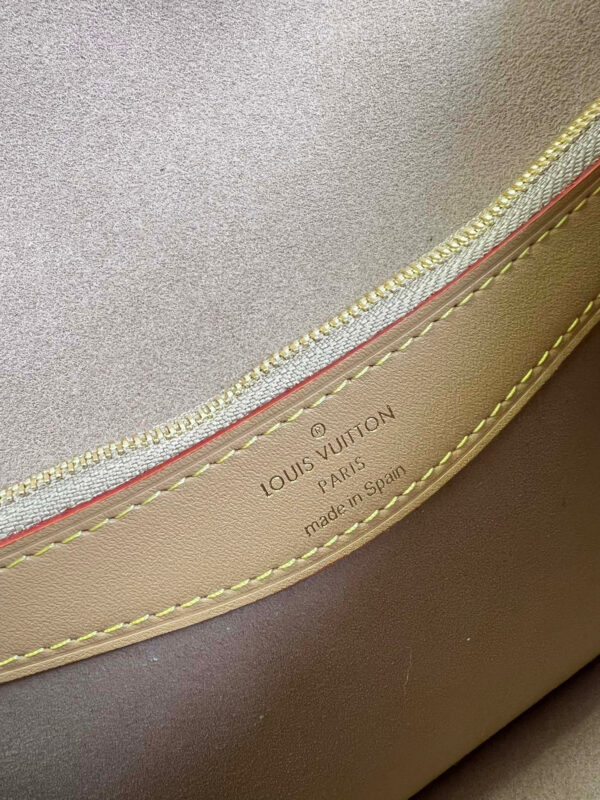 Louis Vuitton Diane