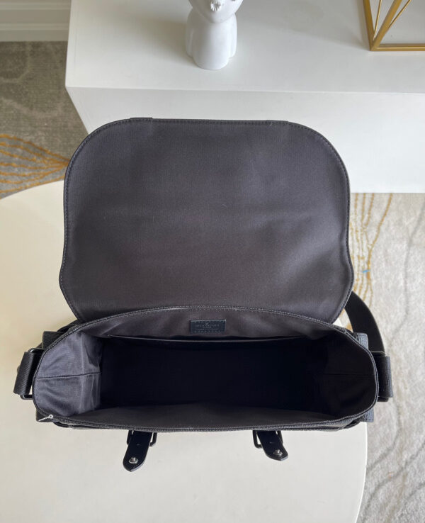 Louis Vuitton Christopher Messenger Bag
