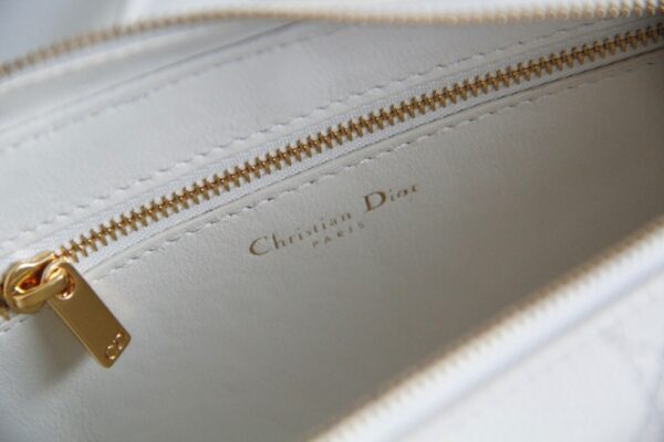 Dior Caro