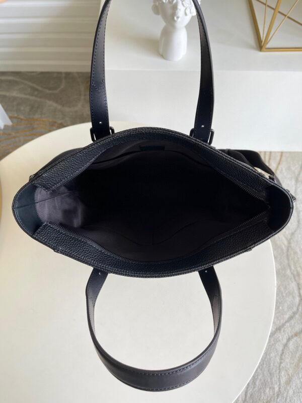 Louis Vuitton Christopher Tote