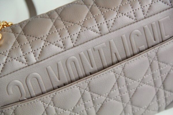 Dior Caro