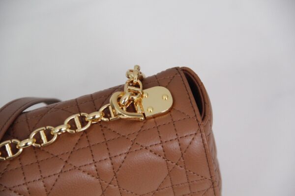 Dior Caro