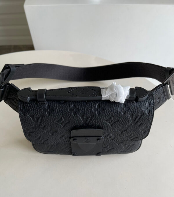 Louis Vuitton S Lock Sling Bag