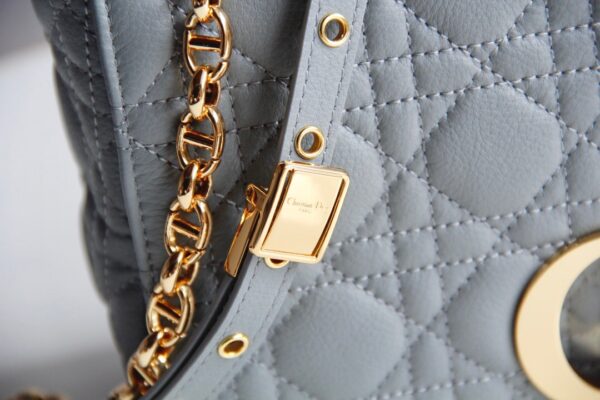 Dior Caro