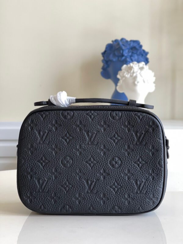 Louis Vuitton S Lock Messenger