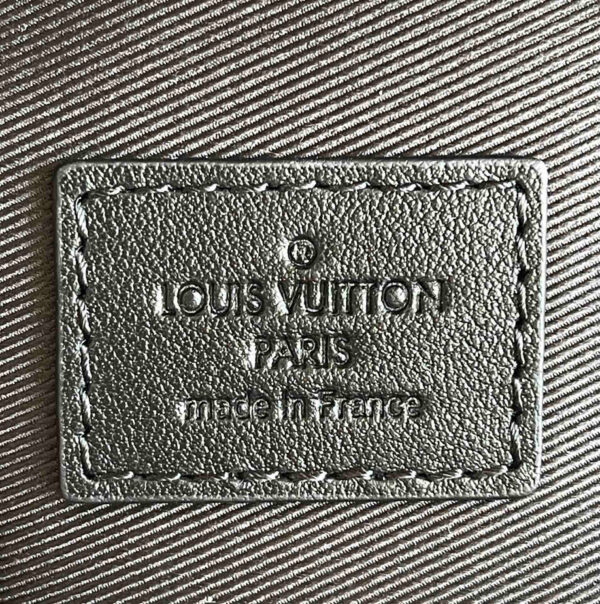 Louis Vuitton S Lock Messenger