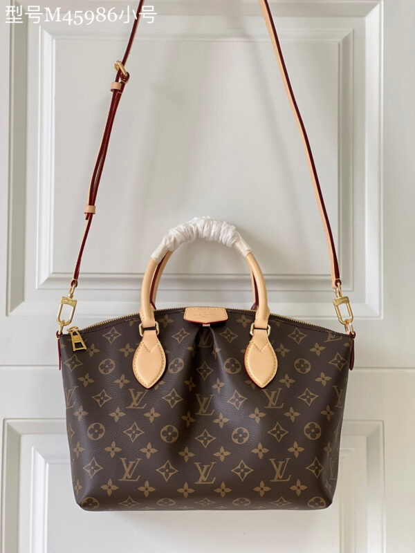 Louis Vuitton Boetie