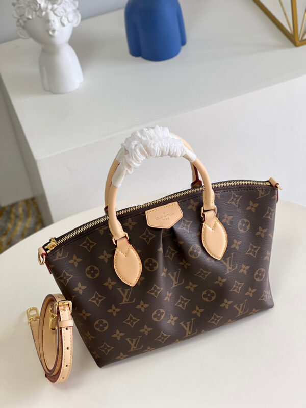 Louis Vuitton Boetie