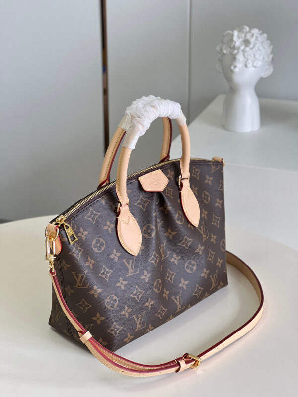Louis Vuitton Boetie