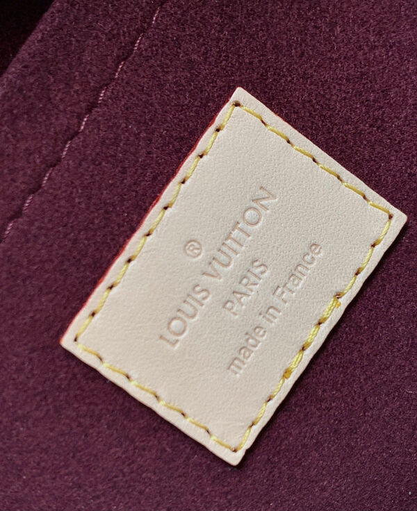 Louis Vuitton Montaigne BB