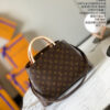 Louis Vuitton Montaigne