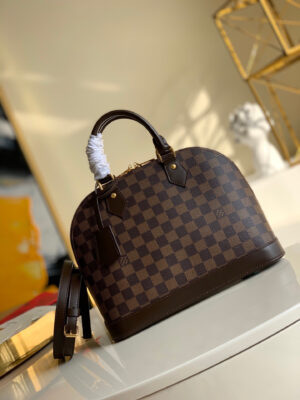 Louis Vuitton Alma MM