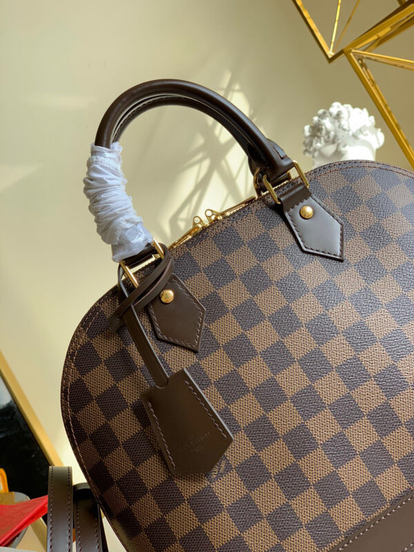 Louis Vuitton Alma MM