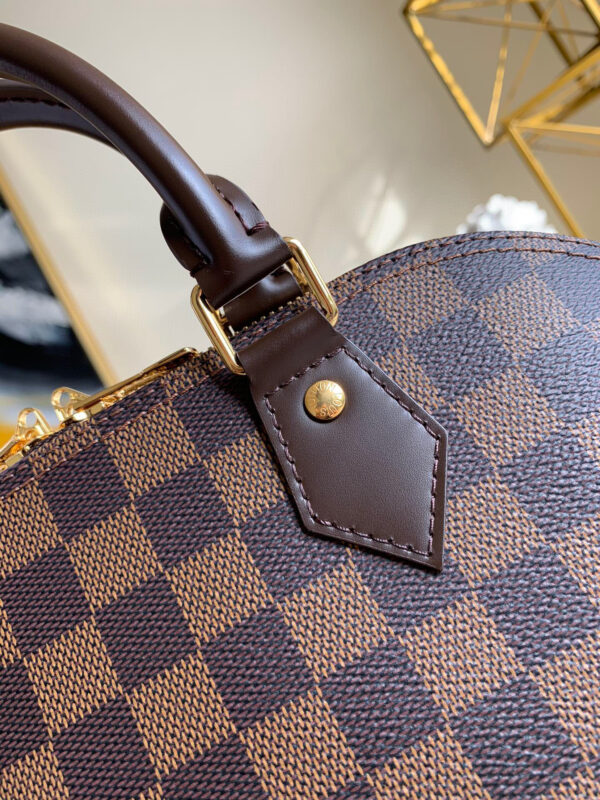 Louis Vuitton Alma MM