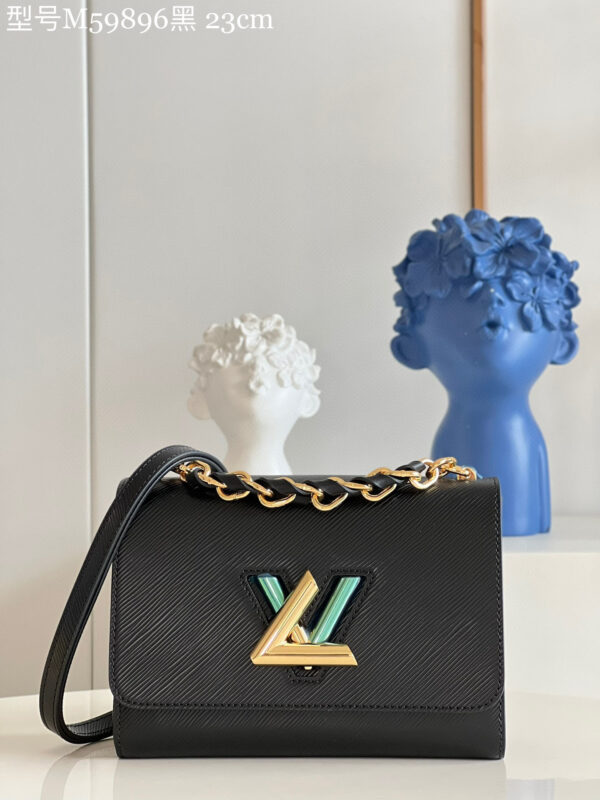Louis Vuitton Twist MM
