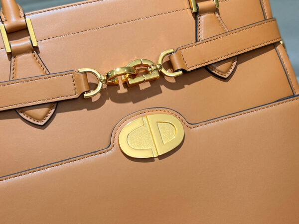 Dior Leather Tote bag