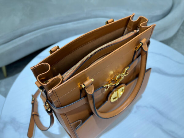 Dior Leather Tote bag