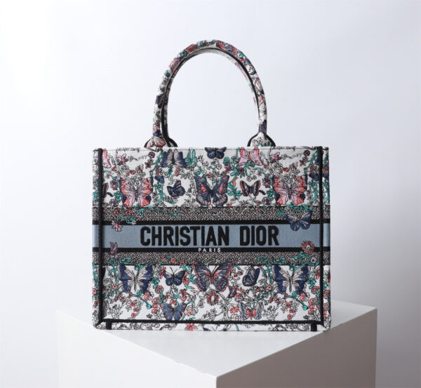 Medium Dior Book Tote