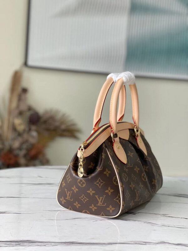 Louis Vuitton Tvoli