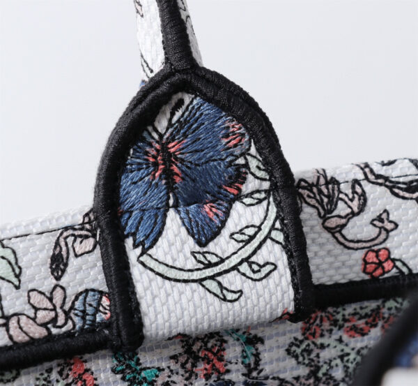 Medium Dior Book Tote