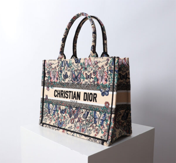 Medium Dior Book Tote