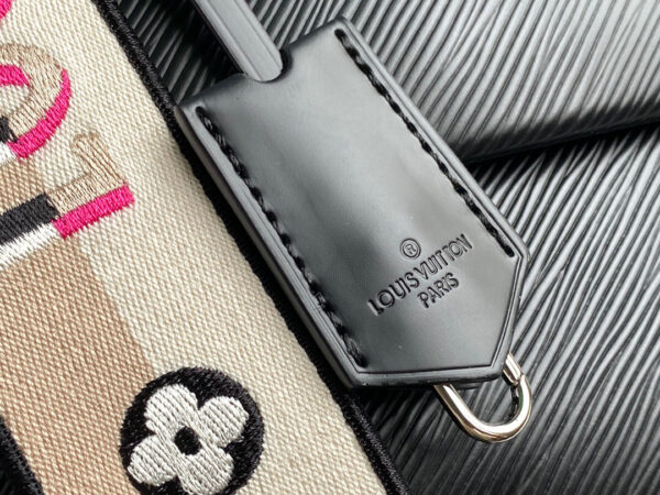 Louis Vuitton Cluny