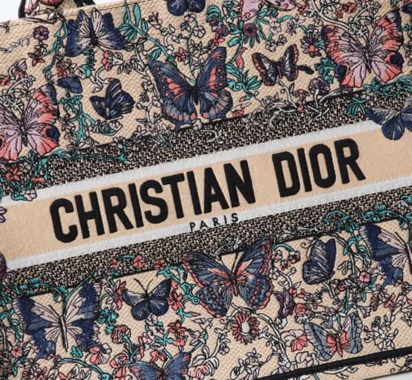 Medium Dior Book Tote