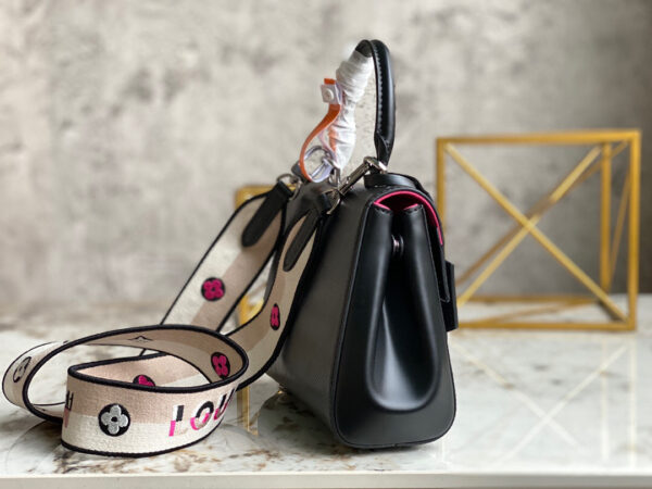 Louis Vuitton Cluny