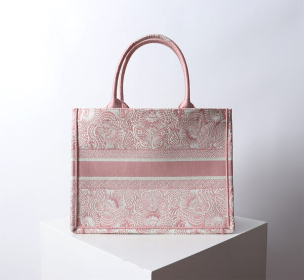 Medium Dior Book Tote