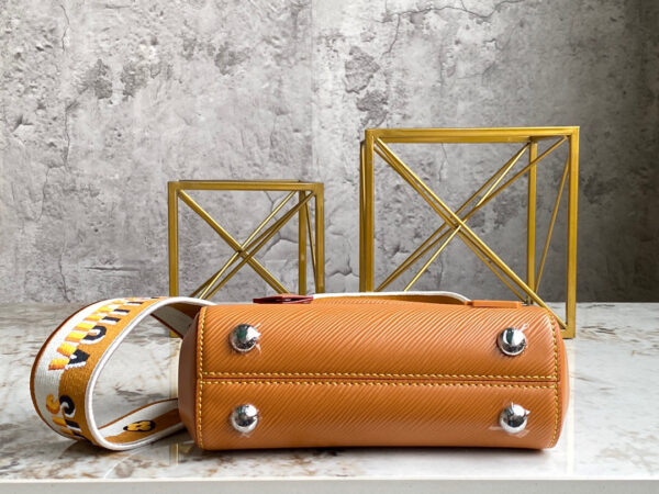 Louis Vuitton Cluny