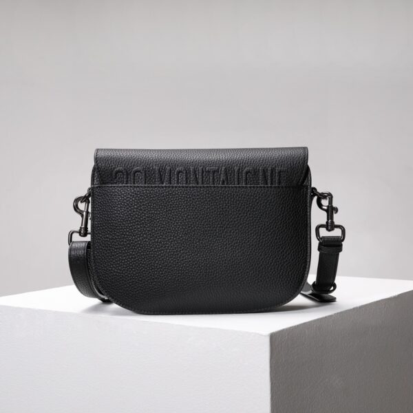 Dior Bobby