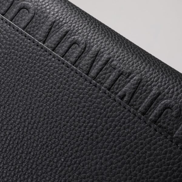 Dior Bobby