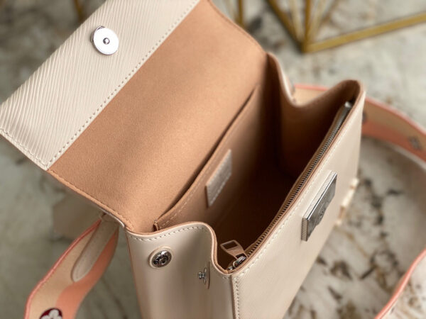 Louis Vuitton Cluny