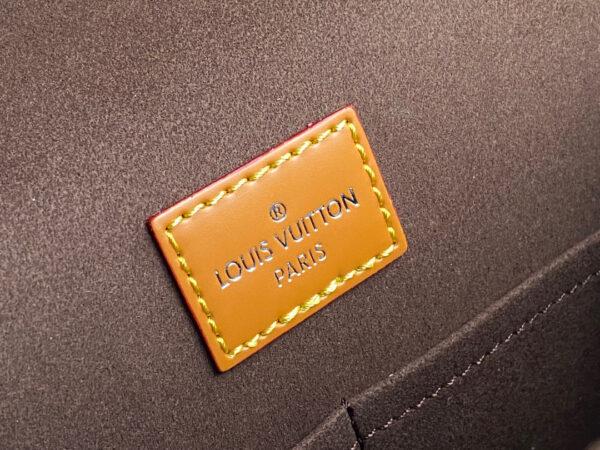 Louis Vuitton Cluny BB