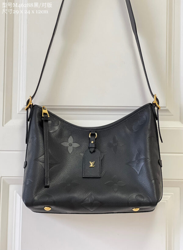 Louis Vuitton Carryall PM