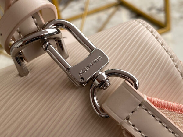 Louis Vuitton Cluny BB