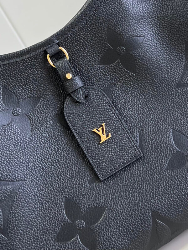 Louis Vuitton Carryall PM