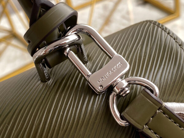 Louis Vuitton Cluny BB