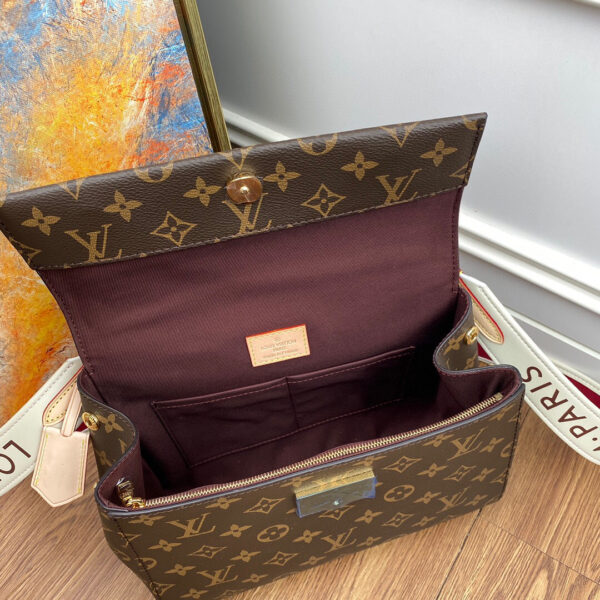 Louis Vuitton Cluny BB