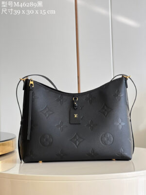 Louis Vuitton Carryall MM