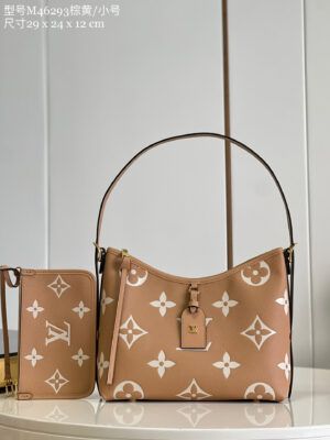 Louis Vuitton Carryall PM